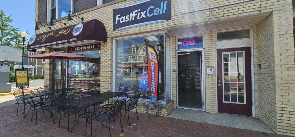 Fast Fix cell 34 east Main st freehold nj 07728 , cracked phone repair , battery replacement , chargering issue s, no sound repair , ear speaker repair , battery replacement